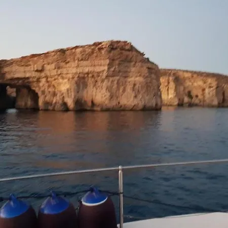 Tekne Johnny M Yacht *