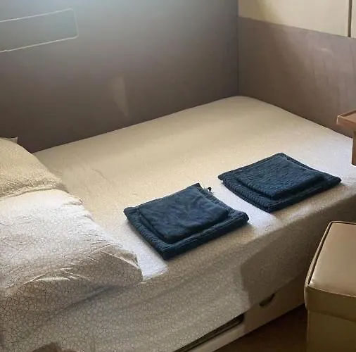 Johnny M Yacht Bådhotel Ta Xbiex